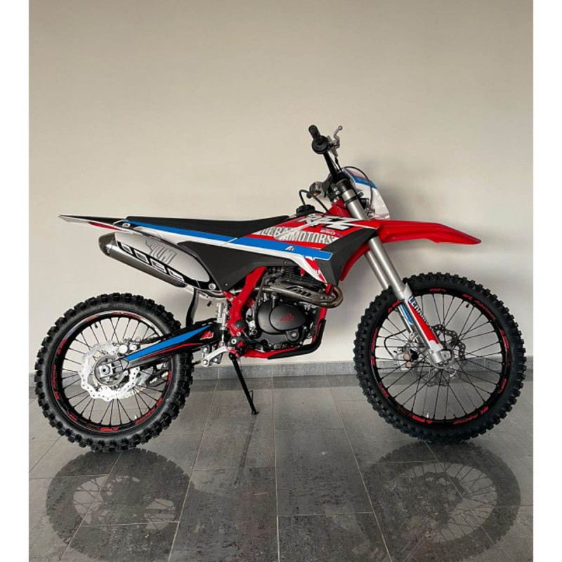 Мощный питбайк Apollo Thunder 250 для сложных трасс
