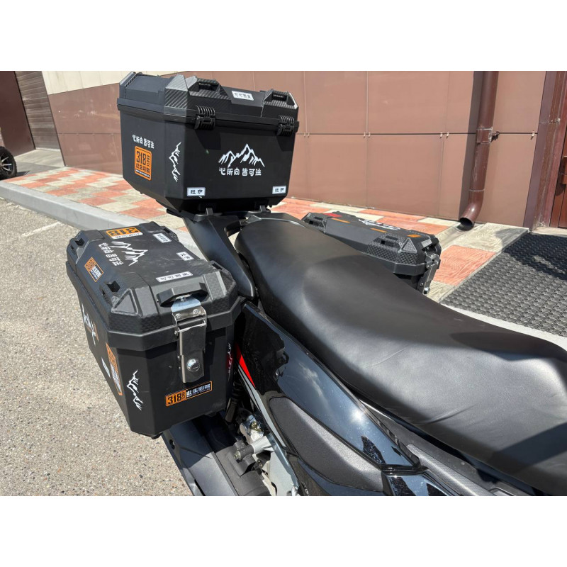 Скутер AYD motors 180 (50сс)