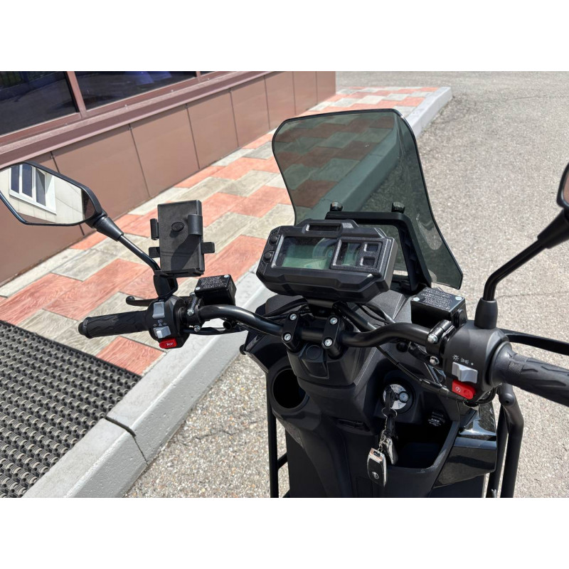 Скутер AYD motors 150 (50сс)
