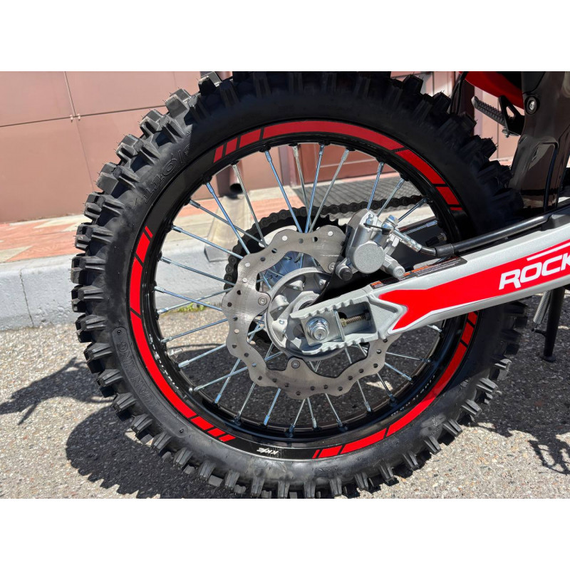 Кроссовый мотоцикл Rockot GS7 ALL TERRAIN для динамичных поездок