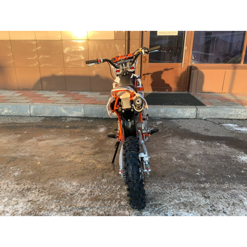 Популярный питбайк KAYO Basic TT140EM 17/14 KRZ для начинающих